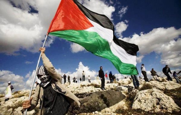 فلسطین تنها نیست . حمله تروریستی رژیم اشغالگر کودک کش به غزه را به مسلمانان جهان تسلیت عرض مینماییم.